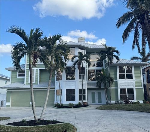 18141 Old Pelican Bay Dr, FORT MYERS BEACH, FL, 33931-2356 | Card Image