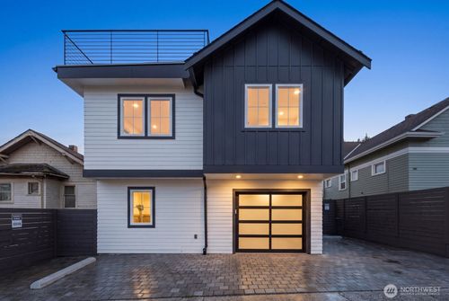 c-1004 N 48th St, Seattle, WA, 98103-6622 | Card Image