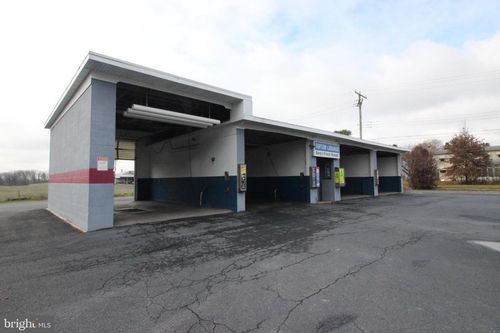 504 N Main St, TOPTON, PA, 19562-1415 | Card Image