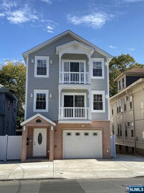 116 Stuyvesant Ave, Newark, NJ, 07106-2508 | Card Image