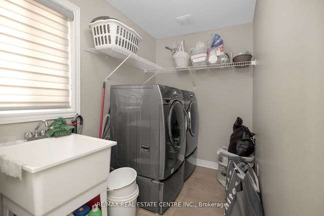 12 Torraville St, House other with 7 bedrooms, 6 bathrooms and 4 parking in Brampton ON | Image 24