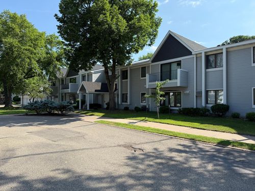 apt-104-4020 E 52nd St, Minneapolis, MN, 55417-1679 | Card Image
