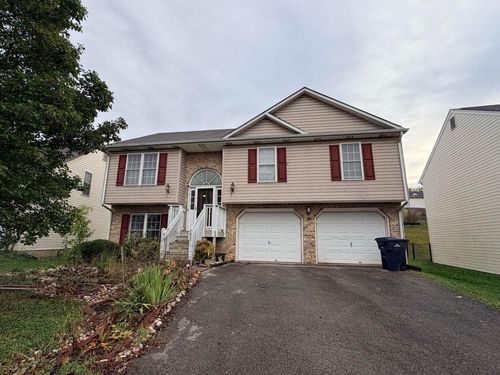 4809 Nelms Ln Ne, Roanoke, VA, 24019-5624 | Card Image