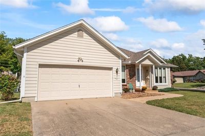 2200 W 2nd Terrace, House other with 3 bedrooms, 2 bathrooms and null parking in Sedalia MO | Image 2