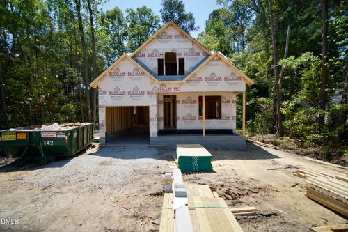 209 W Franklin St, Zebulon, NC, 27597-2321 | Card Image