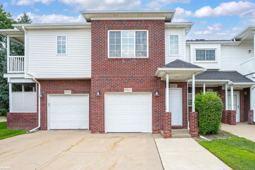 5537 Acorn Ln, Sterling Heights, MI, 48314-3162 | Card Image