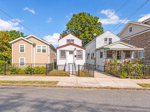 140-05 123rd Ave, Jamaica, NY, 11436 | Card Image