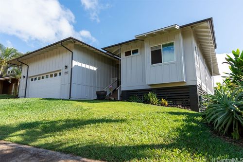 3560 Kakela Makai Dr, Kalaheo, HI, 96741-8748 | Card Image