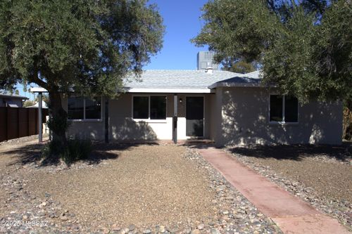 2601 E Eastland Street, Tucson, AZ, 85716 | Card Image