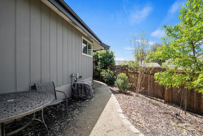 23433 Shadow Dr, House other with 3 bedrooms, 2 bathrooms and null parking in Auburn CA | Image 54