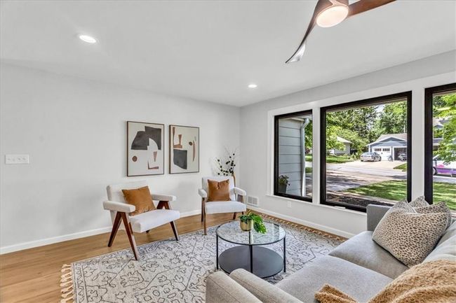 4915 W 63 Rd Ter, House other with 4 bedrooms, 3 bathrooms and null parking in Prairie Village KS | Image 7