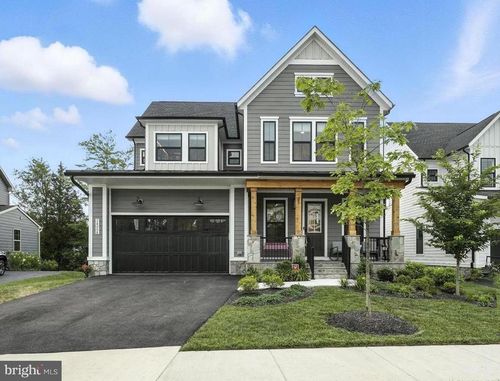 24008 Littleleaf Ct, ALDIE, VA, 20105-4029 | Card Image