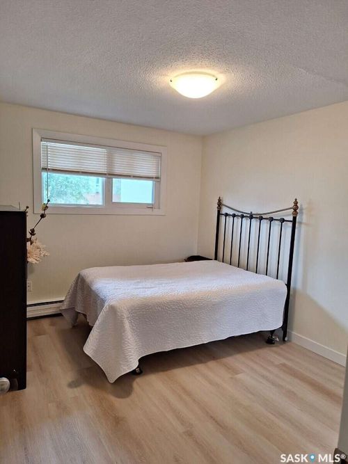 15-50 Spence Street, Regina, SK, S4S4H4 | Card Image