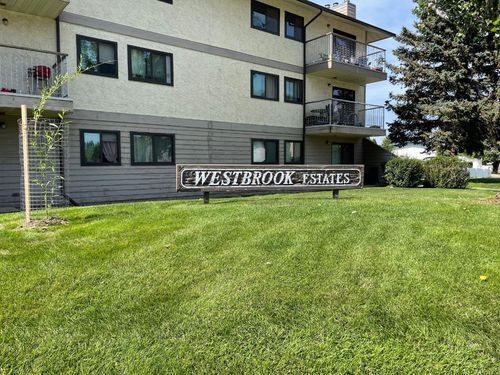 207 - 855 Columbia Boulevard W, Condo with 1 bedrooms, 1 bathrooms and 1 parking in Lethbridge AB | Card Image