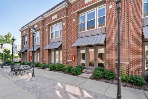 4-1625 Monroe Ave, Memphis, TN, 38104-3747 | Card Image