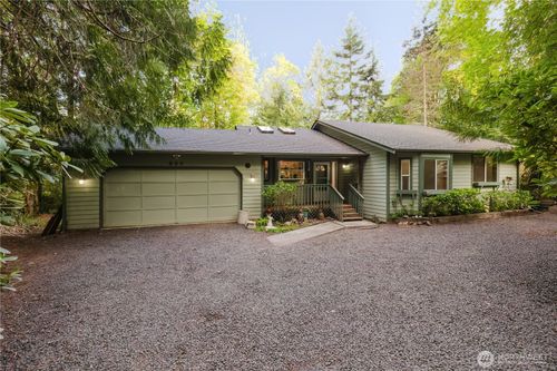 566 E Pointes Dr W, Shelton, WA, 98584-9419 | Card Image