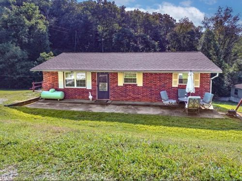 490 Cribbs Hl, Grayson, KY, 41143-7919 | Card Image