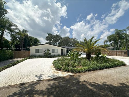 15812 Sw 83rd Ct, Palmetto Bay, FL, 33157-2108 | Card Image
