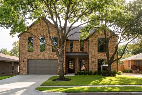 9217 Livenshire Dr, Dallas, TX, 75238-2822 | Card Image