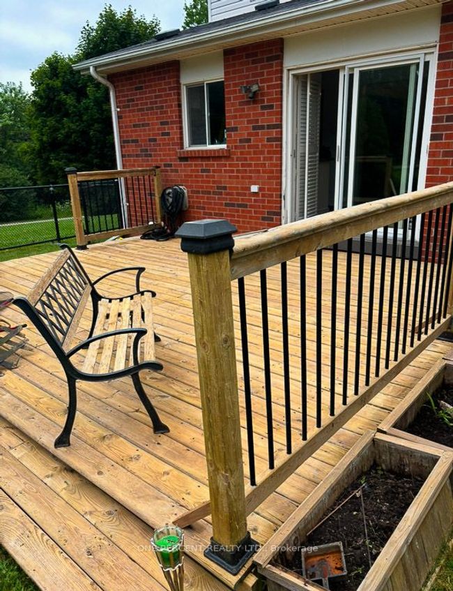 15 Sunshade Pl, House other with 3 bedrooms, 2 bathrooms and 4 parking in Brampton ON | Image 37