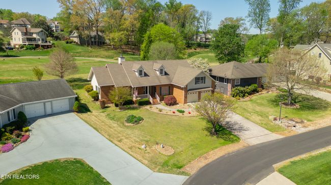 304 Chuniloti Cir, House other with 3 bedrooms, 3 bathrooms and null parking in Loudon TN | Image 14