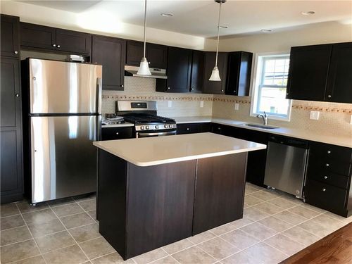 top-floor-15 Saint George Pl, Pleasantville, NY, 10570-3416 | Card Image