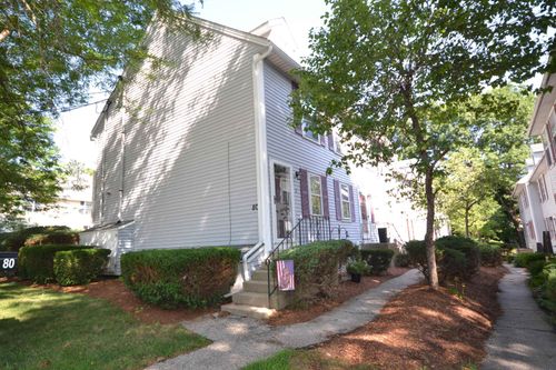 1-80 Beech Hill Ave, Manchester, NH, 03103-5875 | Card Image