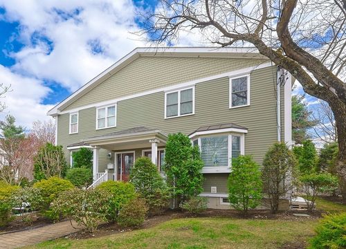 100-100-98-100 Lexington St, Auburndale, MA, 02466-1346 | Card Image