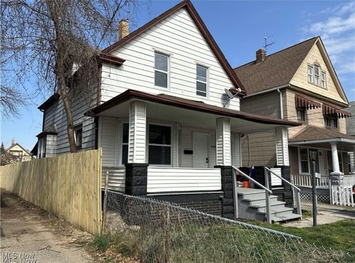 4302 Daisy Ave, Cleveland, OH, 44109-5910 | Card Image