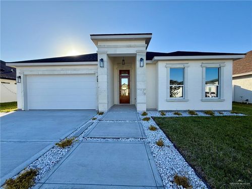809 N Trinity St, Edinburg, TX, 78541-1419 | Card Image