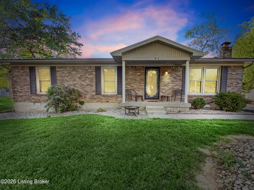 134 Lincoln Dr, Mt Washington, KY, 40047-7047 | Card Image