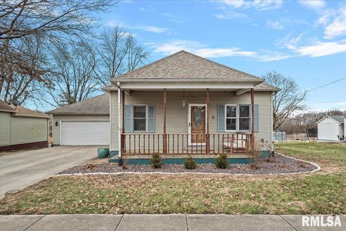 31 N 2nd Street, Divernon, IL, 62530 | Card Image