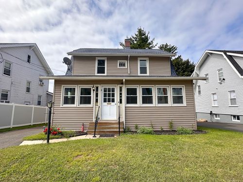 141 Cheshire St, Hartford, CT, 06114-2201 | Card Image