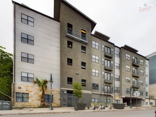 apt-313-2502 Leon St, Austin, TX, 78705-4496 | Card Image