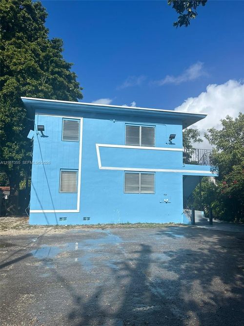 apt-5-1565 Sw 6th St, Miami, FL, 33135-3748 | Card Image