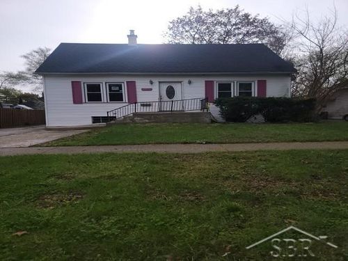 2626 Hermansau St, Saginaw, MI, 48602-5830 | Card Image