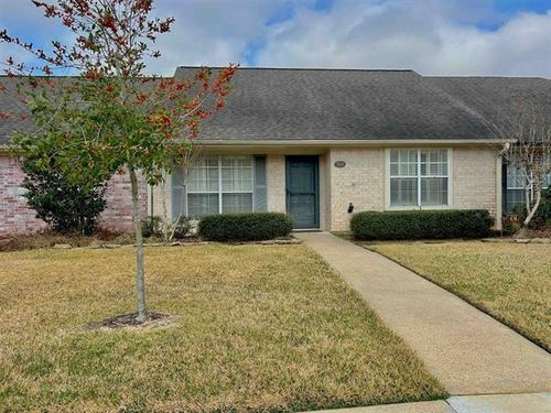 7936 Pecan Dr, Beaumont, TX, 77713-9224 | Card Image