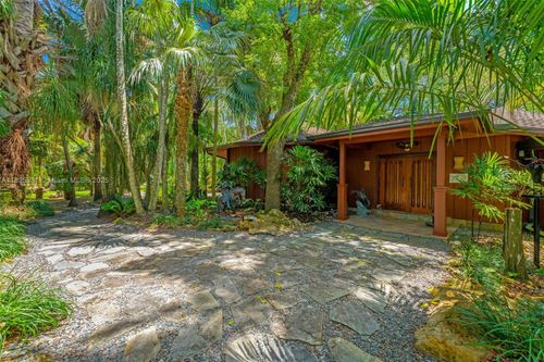 22800 Sw 157th Ave, Miami, FL, 33170-6914 | Card Image