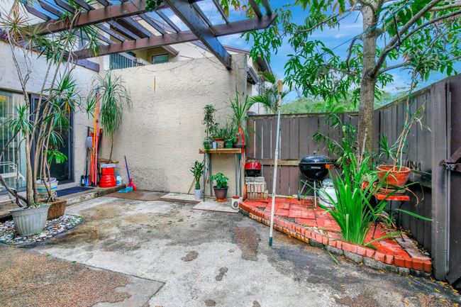 1851 Bayberry Dr, Condo with 3 bedrooms, 2 bathrooms and null parking in Pembroke Pines FL | Image 39