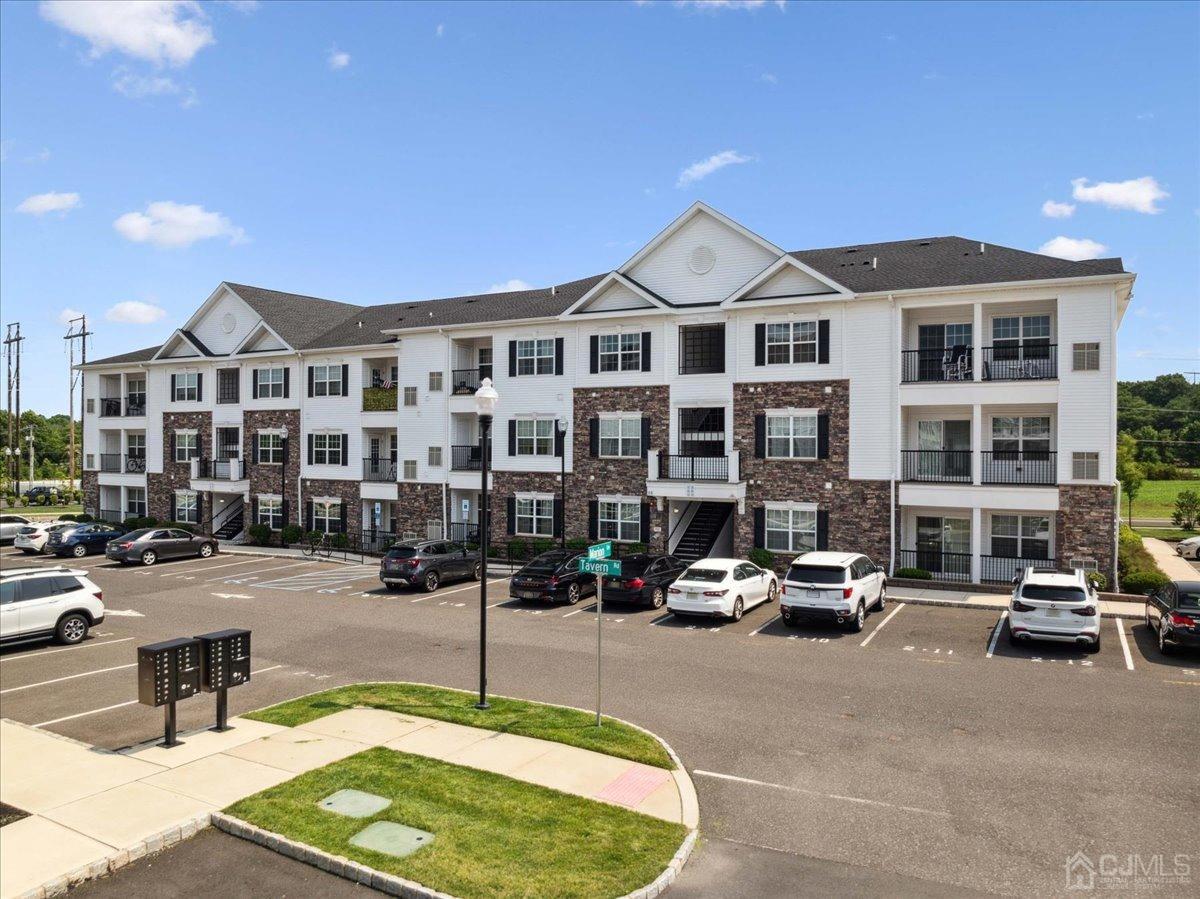 Tavern Rd, Monroe Township, NJ 08831