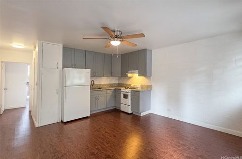 200-1555 Pensacola St, Honolulu, HI, 96822-3868 | Card Image