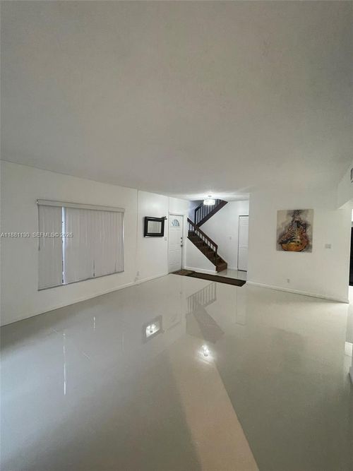 apt-17c-2718 S University Dr, Davie, FL, 33328-1426 | Card Image