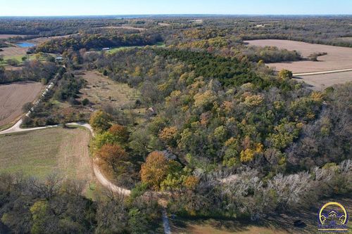 00000 94th St, Oskaloosa, KS, 66066 | Card Image