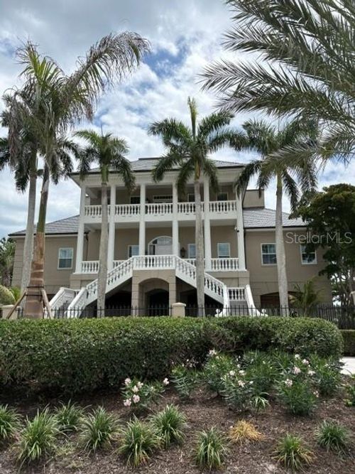 801 Longboat Club Rd, LONGBOAT KEY, FL, 34228-3803 | Card Image