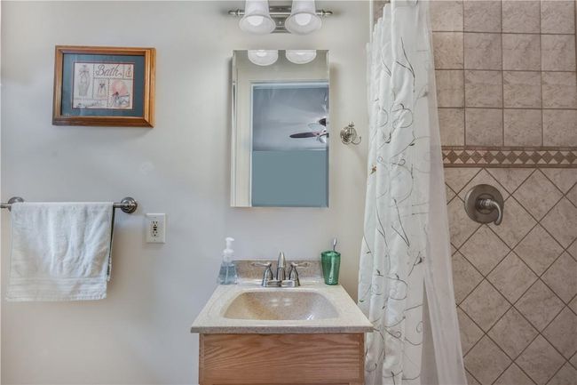 9 Pleasant Ln, House other with 3 bedrooms, 3 bathrooms and 2 parking in Poughkeepsie NY | Image 13