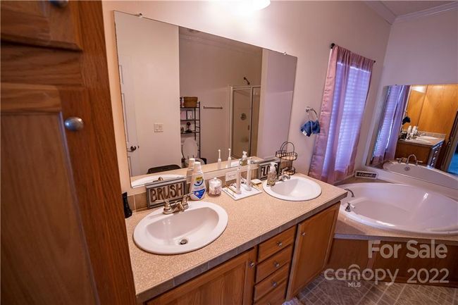 Master bathroom dual sink | Image 19