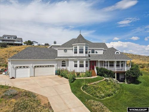 260 Darby Ln, Evanston, WY, 82930-4733 | Card Image