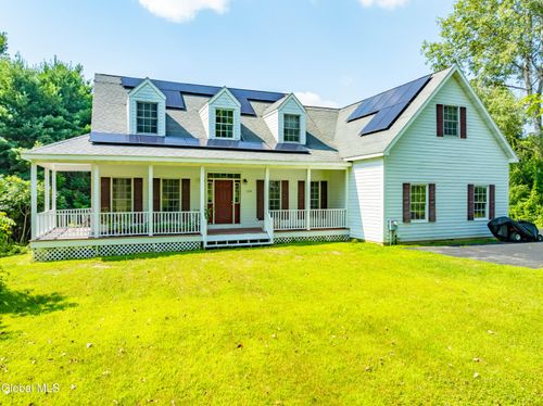 114 Stone Quarry Rd, Halfmoon, NY, 12065-6203 | Card Image