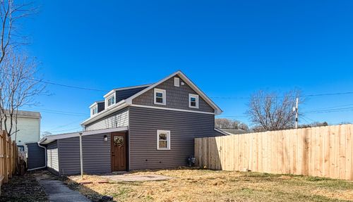 705 Madison Ave, Lancaster, OH, 43130-2614 | Card Image