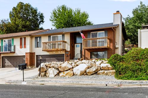 422 E 3350 N, North Ogden, UT, 84414-1566 | Card Image